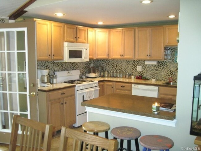 Building Photo - 159 Union St