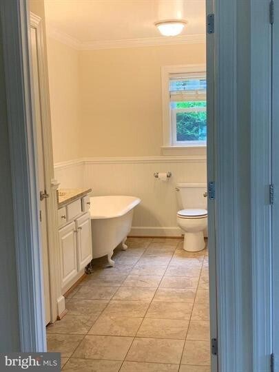 Building Photo - 321 E Forest Trl, Crownsville, MD 21032