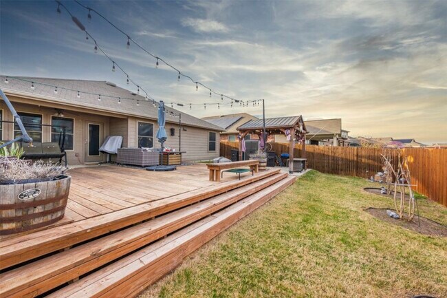 Building Photo - 14348 Artisan Dr