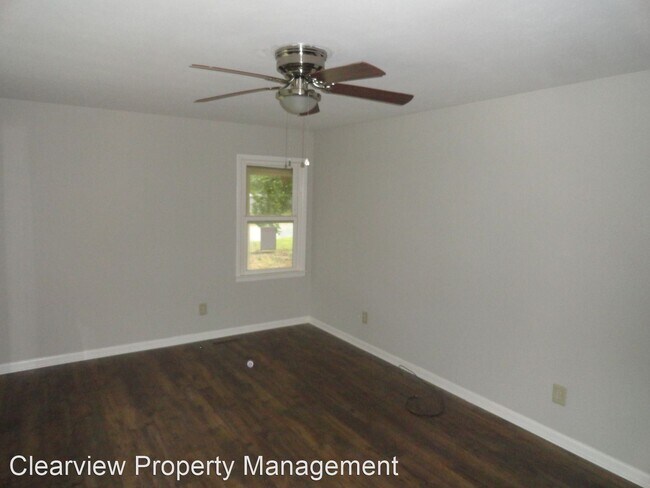 Building Photo - 3 br, 1.5 bath House - 1101 Vass Rd