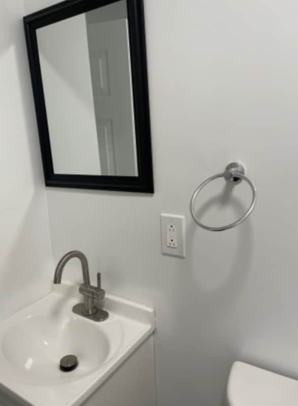 Building Photo - 123 N 53rd St