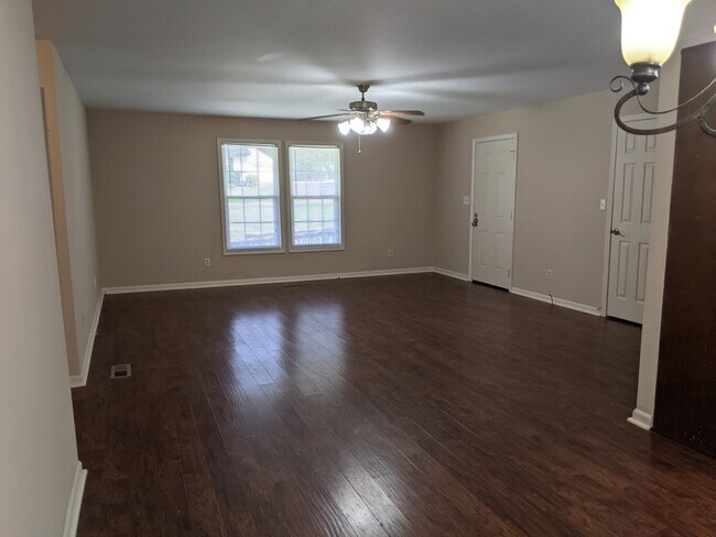 Foto del edificio - 1603 4th St NE