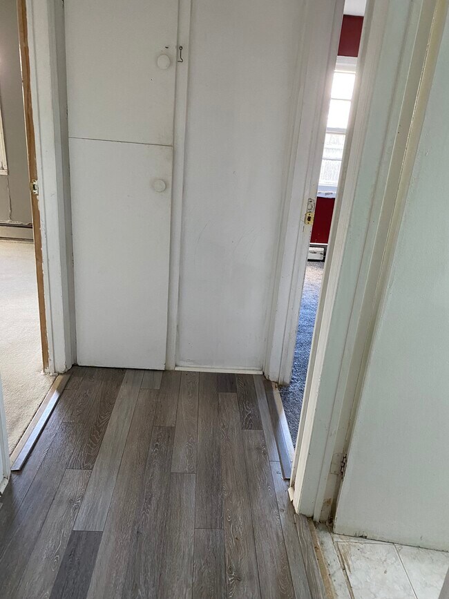 28 Potter Ln, Levittown, NY 11756 House Rental in Levittown, NY