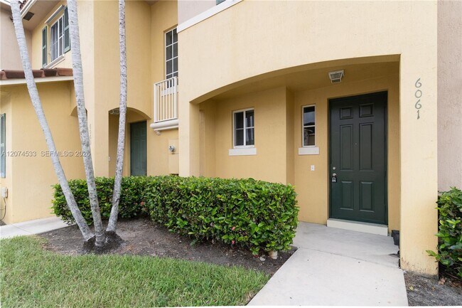 Foto del edificio - 6061 SW 19th Ct