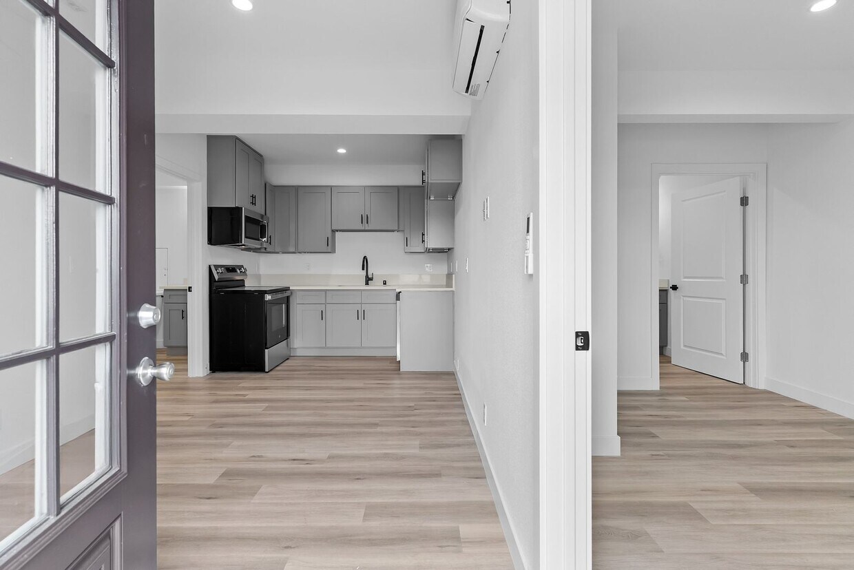 Foto principal - 9632 Ball Road