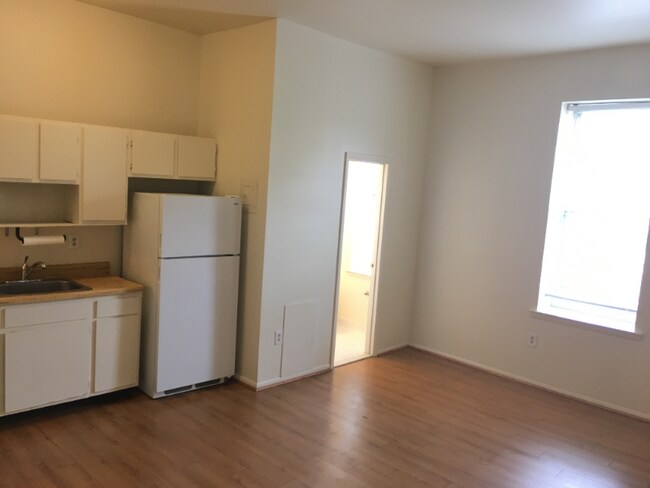 Foto del edificio - 15 E Read St