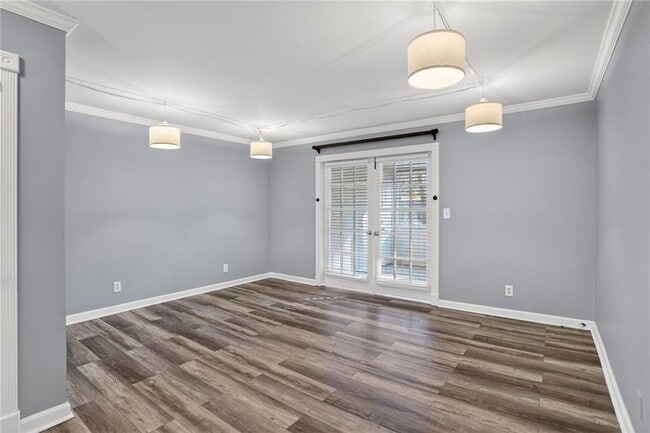 Foto del edificio - 80 Montre Square NW