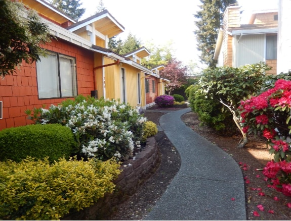 Primary Photo - 700 140th Ave SE