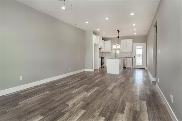 Building Photo - 20494 US-377