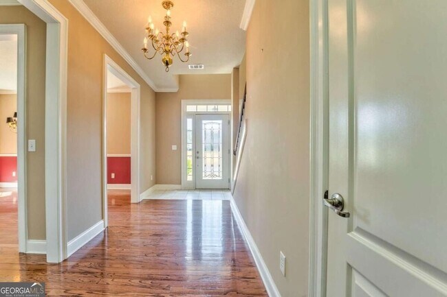 Foto del edificio - 24 Courtyard Ln