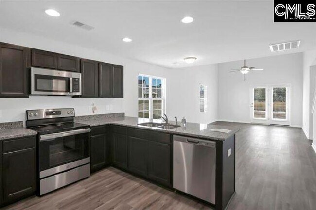 Building Photo - 434 Keeble Dr