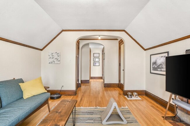 Foto del edificio - 1319 Rutledge St