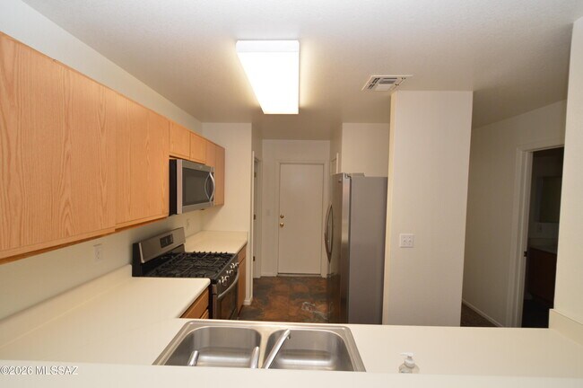 Foto del edificio - 7009 E Strike Eagle Way