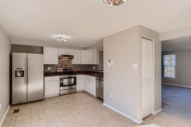 Building Photo - 17 Dallington Ct, Perry Hall, MD, 21128