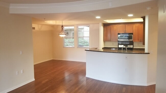 Interior Photo - La Providencia