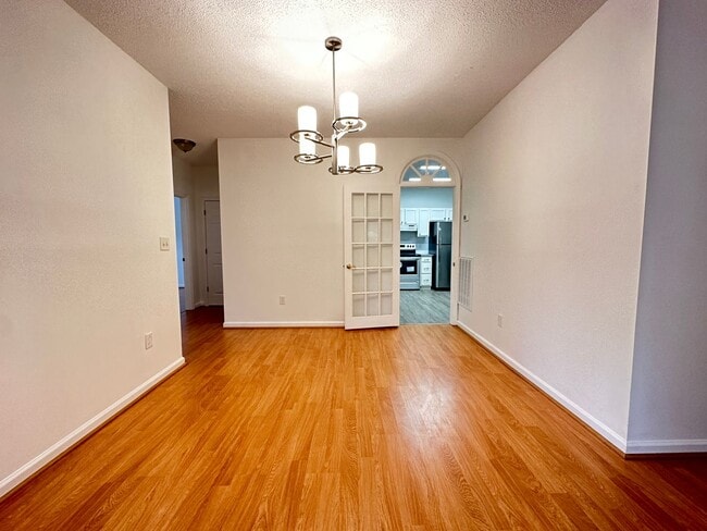 Building Photo - Beaver Creek 3 Bedroom/2 Bathroom Condo wi...