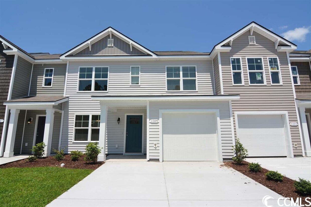 Primary Photo - 1109 Fairway Ln