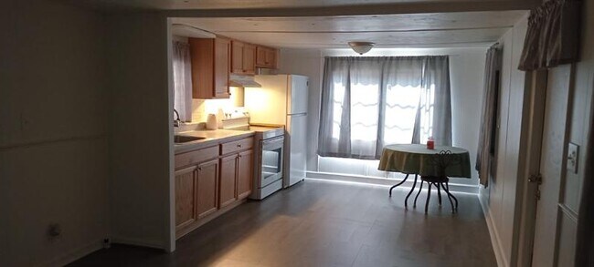 Foto del edificio - 4510 Granada Ave