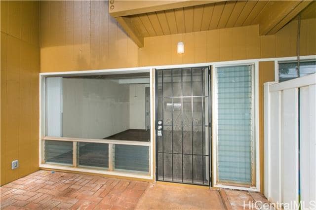 Building Photo - 95-146-146 Kipapa Dr