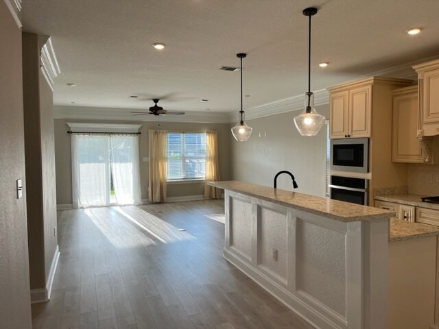 Building Photo - 10452 W Landon Green Cir