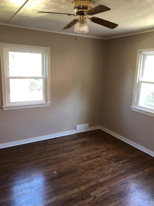 Foto del edificio - 4225 Pinkney St