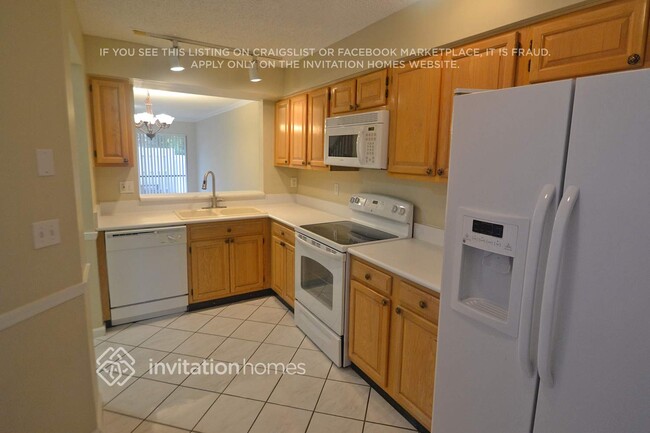 Foto del edificio - 10808 Cypress Glen Dr