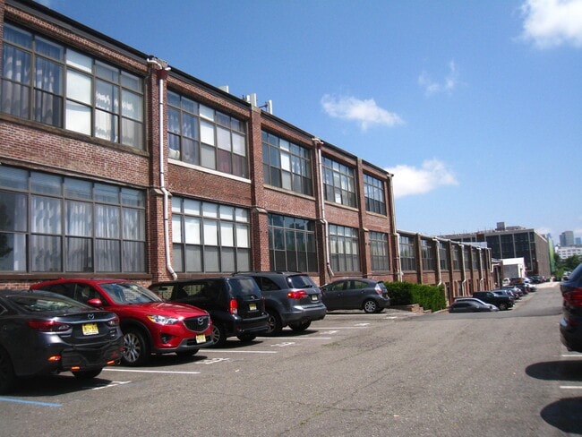 Building Photo - 300 Communipaw Ave