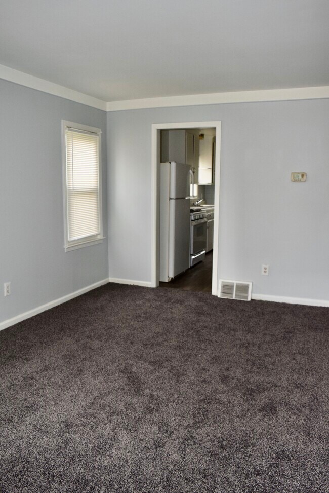 Building Photo - 17030 Lowell St
