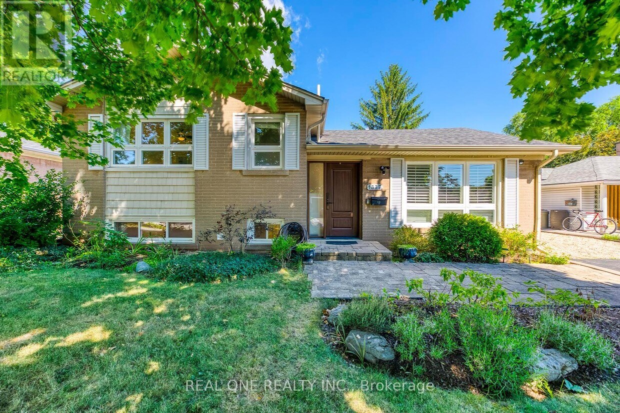 Photo principale - 1377 Sheldon Ave
