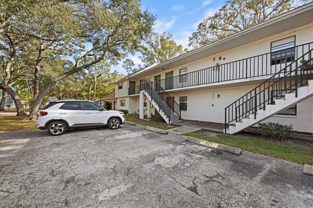 Primary Photo - 2122 Bradford St