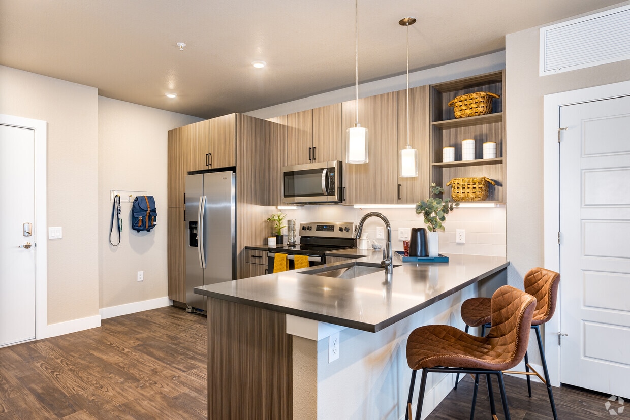 Primary Photo - GW Apartments