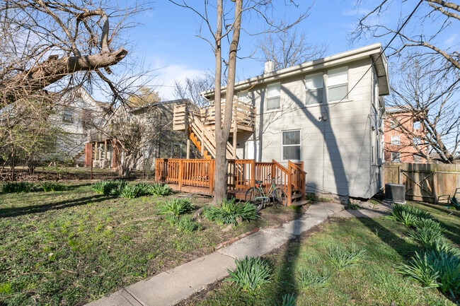 Building Photo - 4132 Locust St