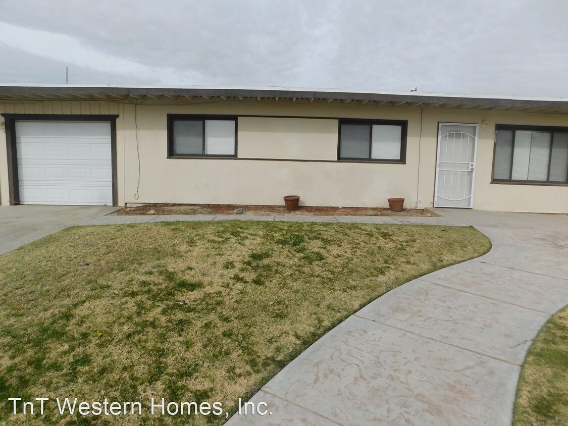 3 br, 1 bath House 409 Sahara Drive House Rental in Ridgecrest, CA