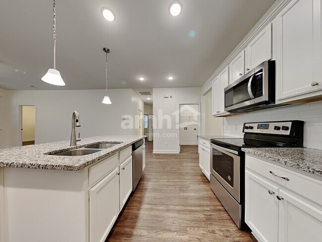 Foto del edificio - 120 County Rd S-18-537