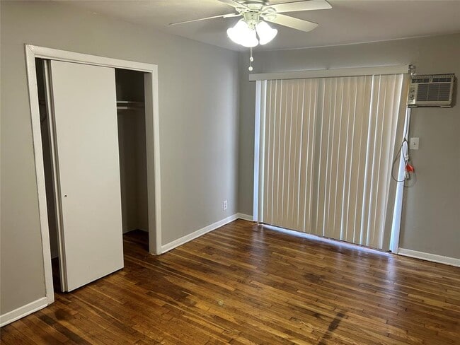 Building Photo - 8819 Timberside Dr