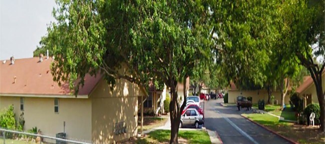 Building Photo - 1240 Jefferson Ave