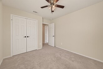 Building Photo - 3405 Knighton Hill Dr