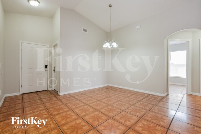 Foto del edificio - 4125 Raleigh St