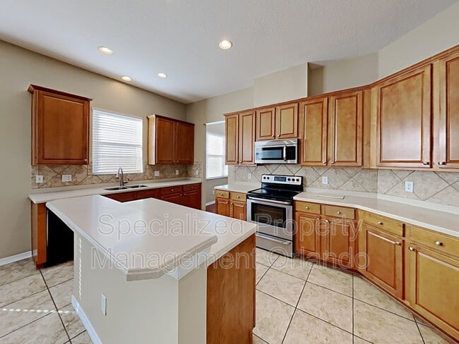 Building Photo - 14670 Brunswood Way
