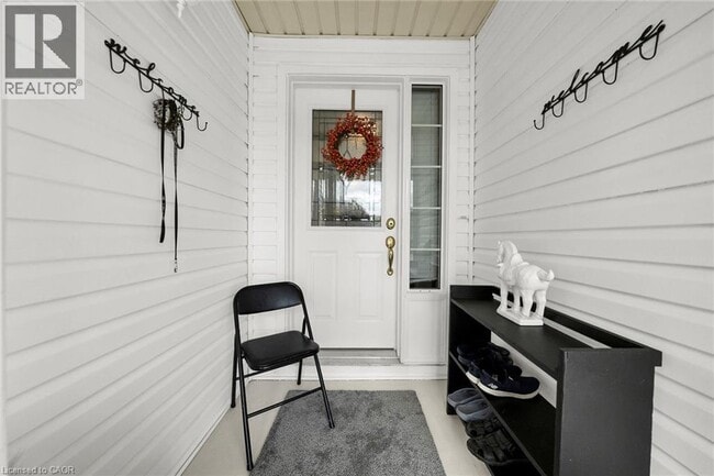 Building Photo - 26 Balsam Trail