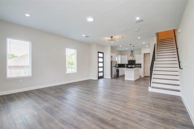 Foto del edificio - 4916 Sunbeam St