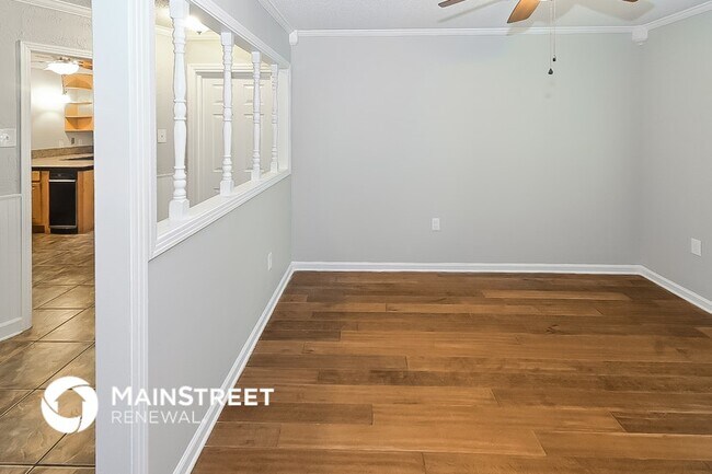 Building Photo - 3087 Newmarket Dr