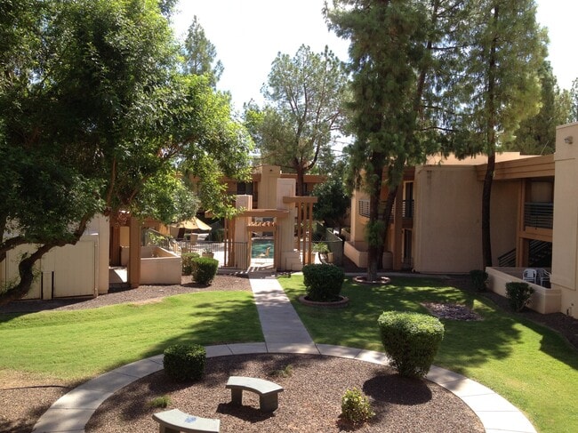 Building Photo - 3420 W Danbury Dr