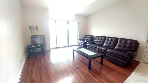 Foto del edificio - 608 Sea Pine Way