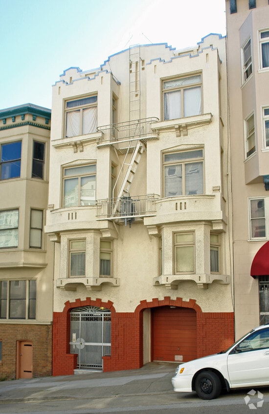 Building Photo - 1424 Jones St