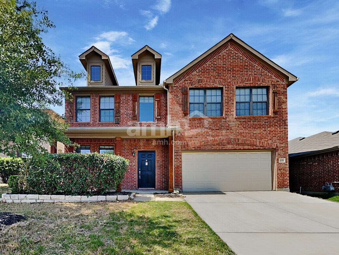 Primary Photo - 4301 Summer Star Lane