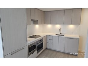 Building Photo - 13675-1107A 107A Ave