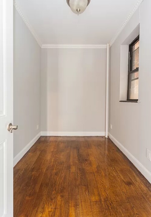Foto del edificio - 728 10th Ave