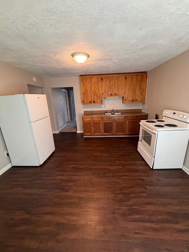 Foto del edificio - 2BD/1BA Unit in Newton, NC
