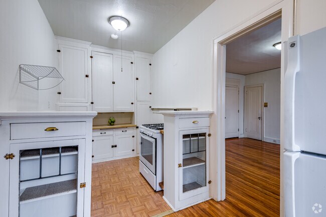 2635 Girard: 1HAB, 1BA - 700SF - Apartamento 1 - Cocina, comedor y sala de estar - 2633/35 Girard Ave S